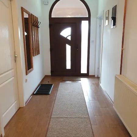 Apartman Majetic Otocac Exterior photo